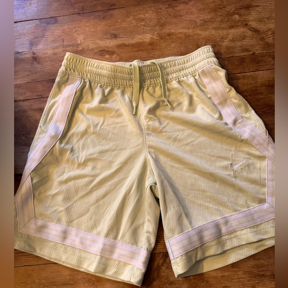 Nike Women’s Fly Hooping Shorts